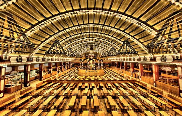 Photo © 2014 Michael von Hassel. All rights reserved.